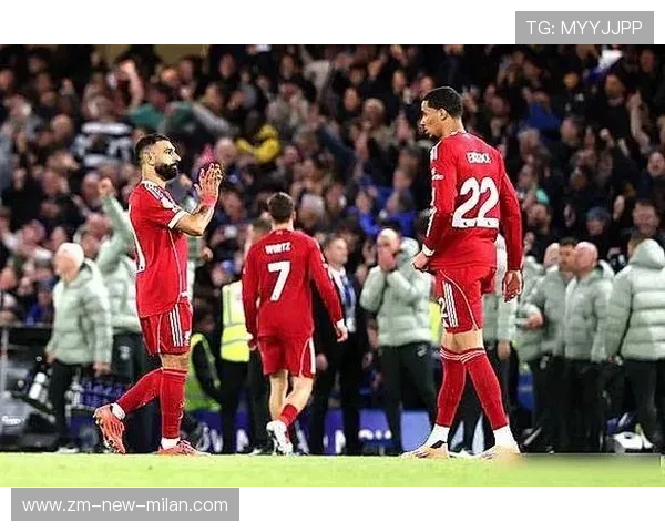 利物浦边路倒三角训练,助你攻防两端更熟练 利物浦边路倒三角训练,助你攻防两端更熟练